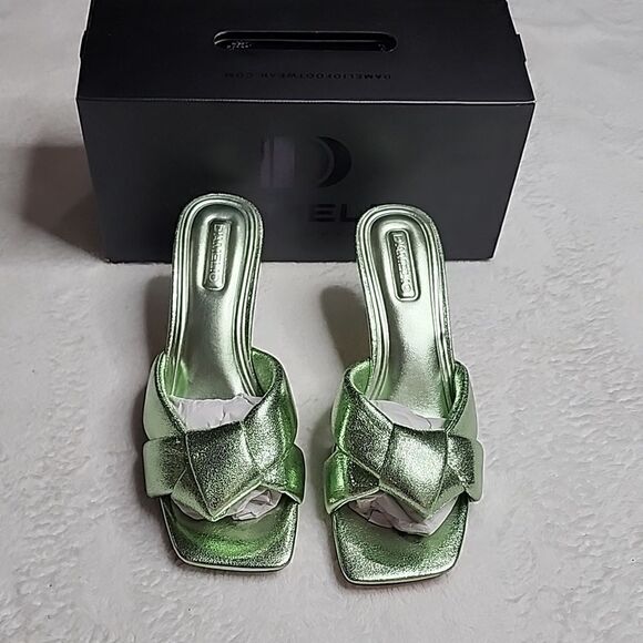NIB D'AMELIO LEENOA SANDAL Size 8.5 Color: METALLIC PISTACHIO - Picture 2 of 10